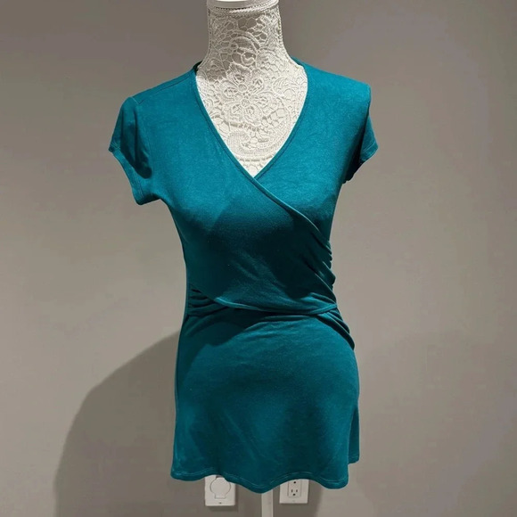 Maternity & Nursing V-neck Top Sz 4/6 - Picture 4 of 7